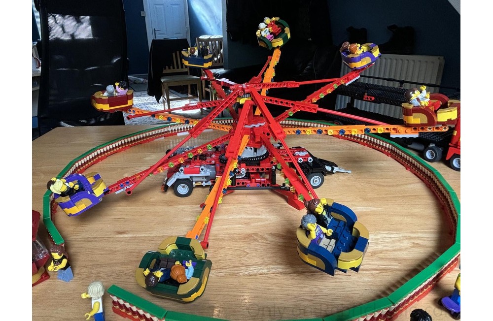 LEGO MOC-50552 Octopus Fairground ride by Gdale | Rebrickable