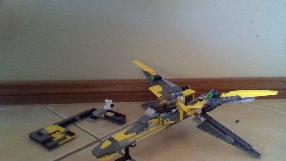 anakins star fighter lego