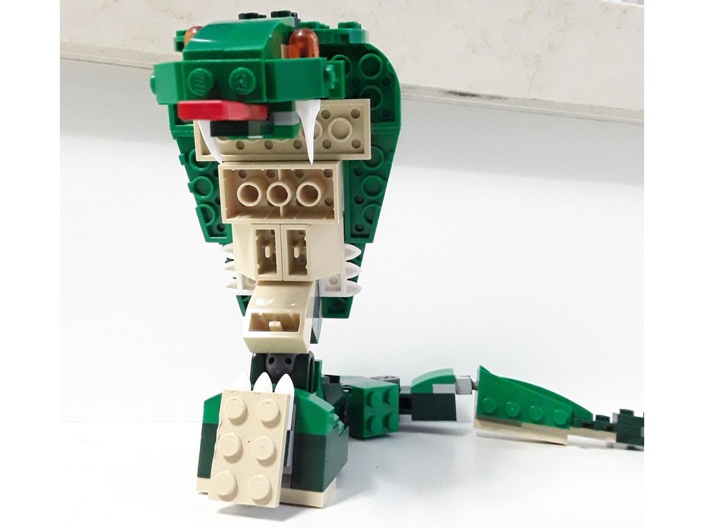 LEGO MOC 31058 - Cobra by LegoOri | Rebrickable - Build with LEGO