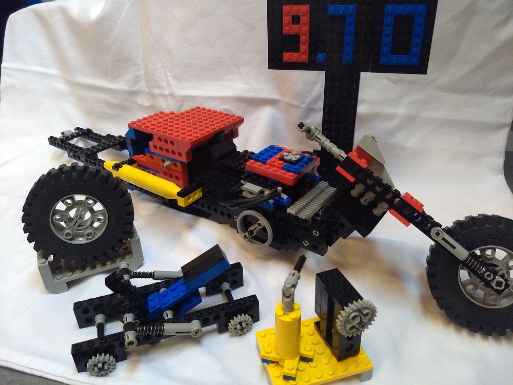 LEGO MOC Drag Racer - Alternative 8860 Car by biker72 | Rebrickable - Build with LEGO
