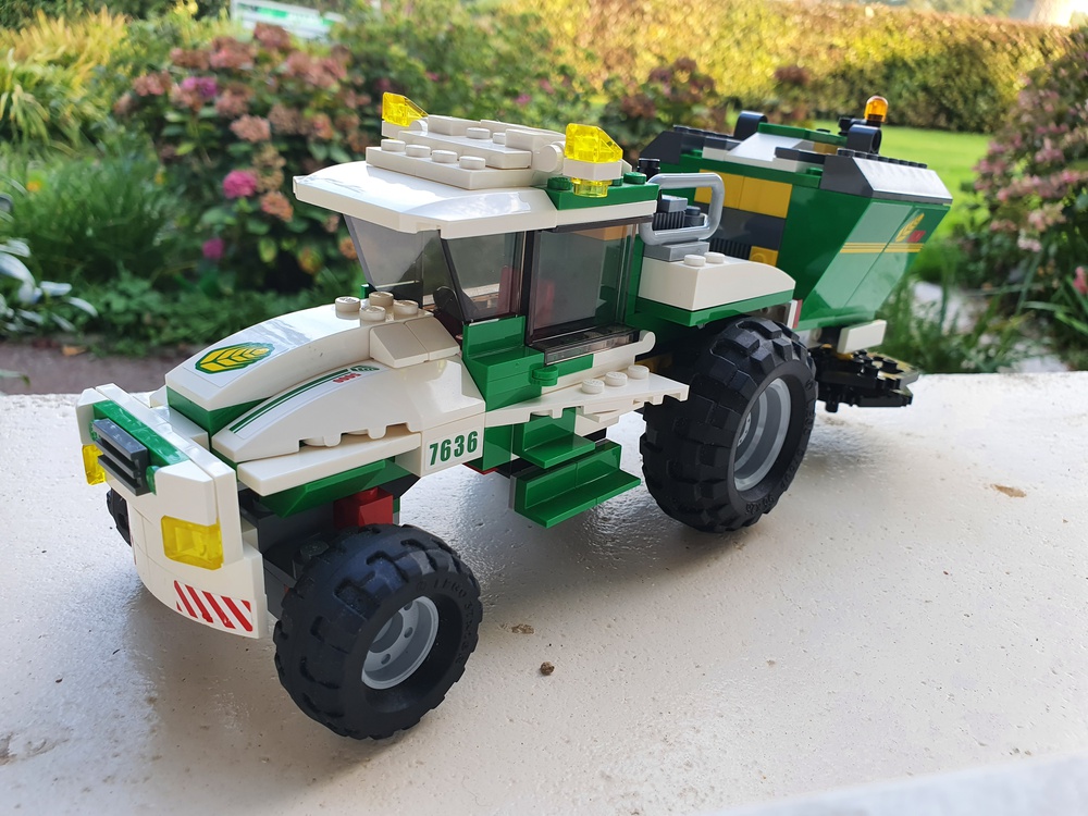 LEGO MOC MOC - 7636 Buckarood | Rebrickable Build with LEGO