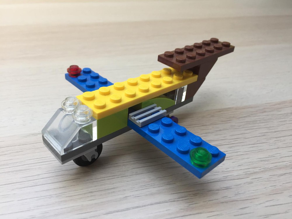 LEGO MOC Colorful Airplane by ndoris | Rebrickable - Build with LEGO