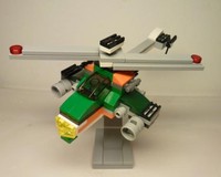 31043 Apache Helicopter