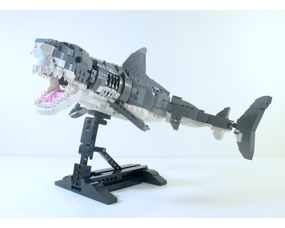 LEGO MOC Great White Shark by The Action Brick | Rebrickable - Build