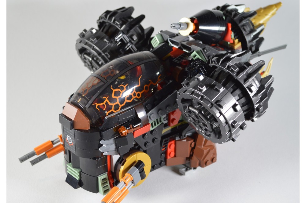 LEGO MOC Cole´s Earth Driller Razor Crest (c) (R) TM by