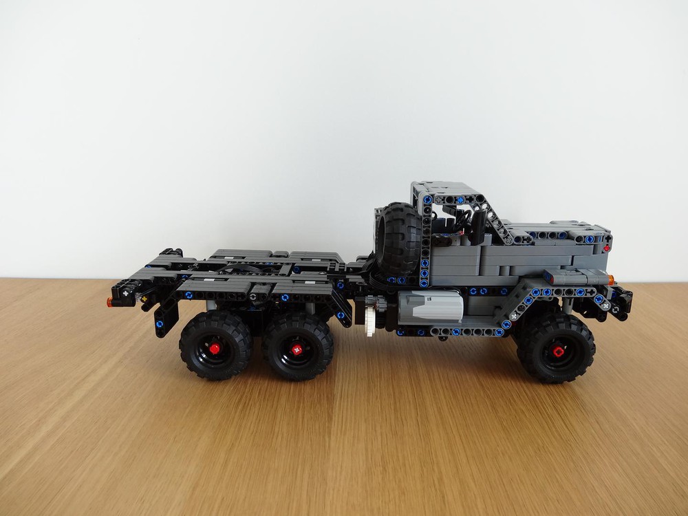 LEGO MOC Truck KrAZ 255 6x6 RC by keymaker | Rebrickable - Build with LEGO