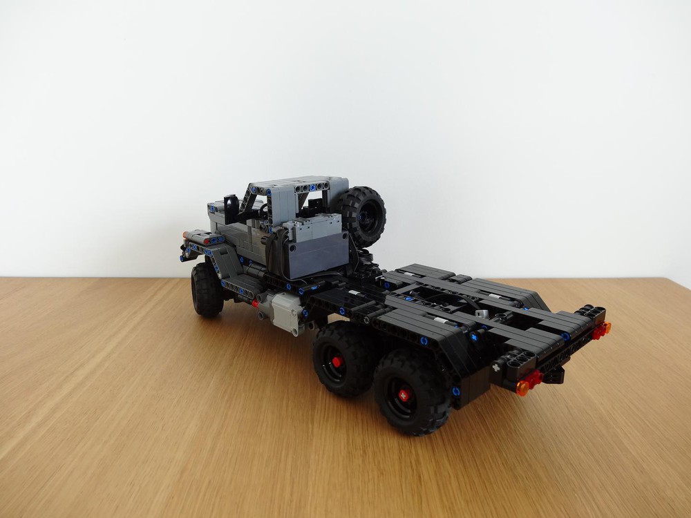 LEGO MOC Truck KrAZ 255 6x6 RC by keymaker | Rebrickable - Build with LEGO