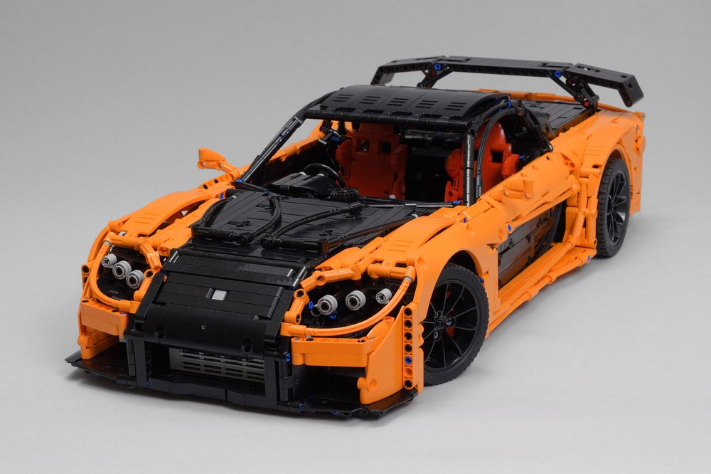  LEGO MOC Han's Mazda RX-7 VeilSide Fortune (1:8) de Artemy Zotov |  Reconstruible - Construye con LEGO