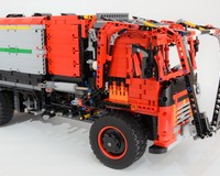 42082 C Model: Front Loading Garbage Truck