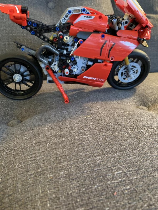 42107 Kickstand