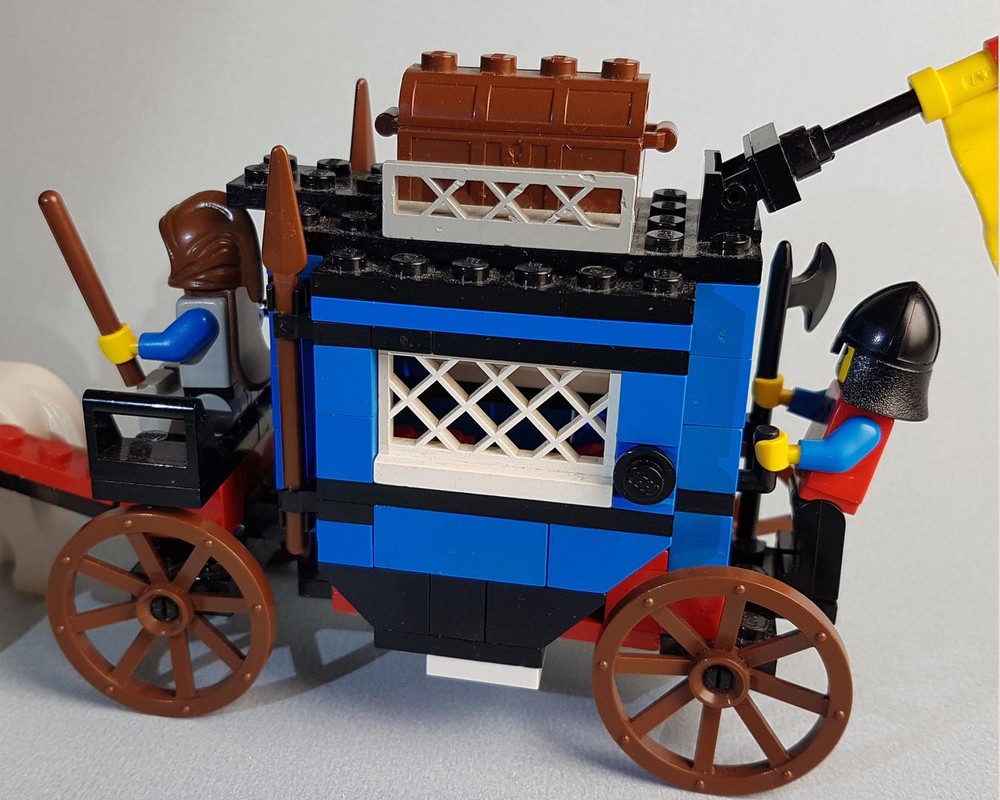 LEGO MOC Medieval Queen's Carriage by fidi70 | Rebrickable - Build with ...