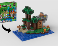 Minecraft Base with custom Door