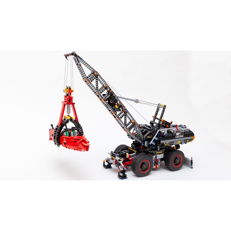 Lego crane 42082 online