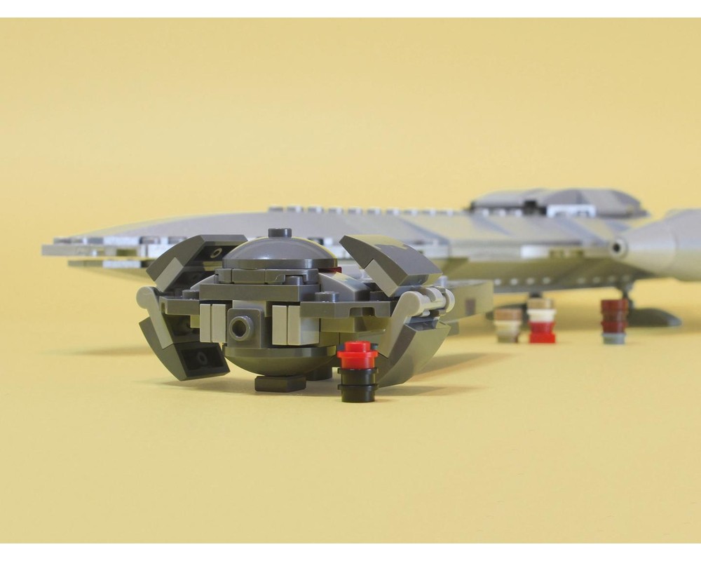 LEGO MOC-65797 Micro Nubian Royal Starship & Sith Infiltrator by