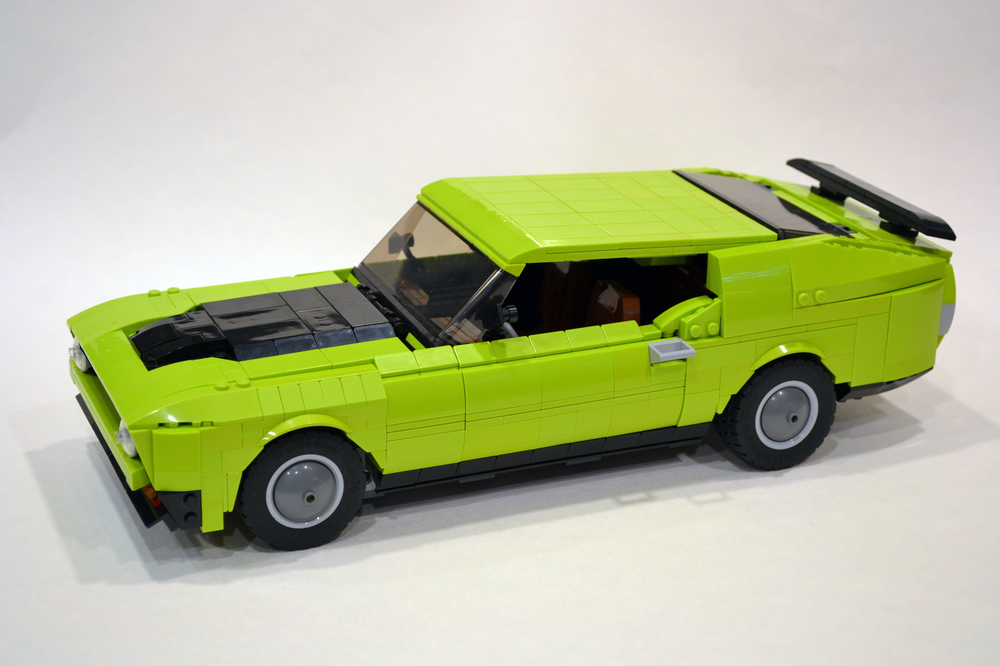  LEGO MOC Ford Mustang Mach de Zachmn1