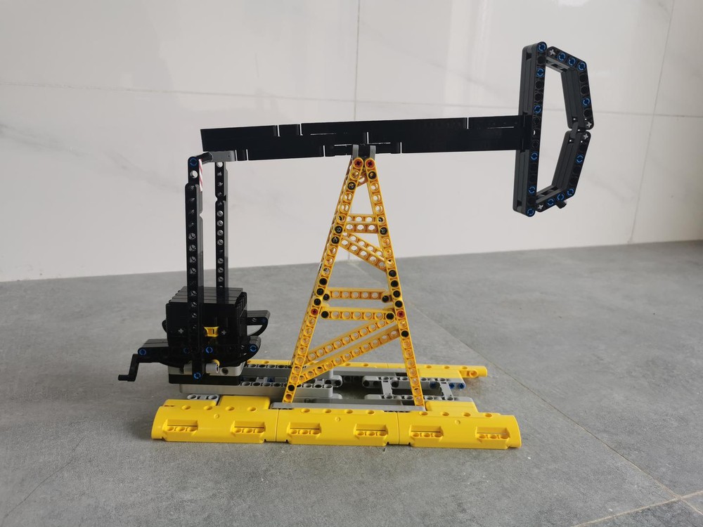 LEGO MOC Pumpjack by legoRookie2021 Rebrickable Build with LEGO