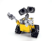 WALL-E 21303 modification bundle: body, tracks, solar panel, eyebrows & hands