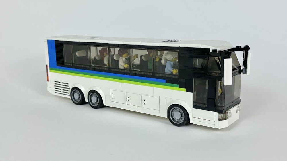LEGO MOC Tour Bus by wooootles