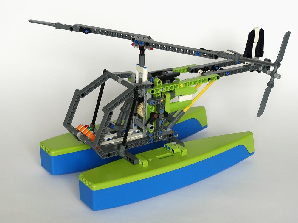 LEGO 42105: Pontoon Helicopter by Tomik | Rebrickable - Build with LEGO