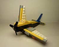 31060 Carrier Aircraft with Folding Wings