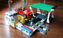 LEGO Set 60257-1 Service Station (2020 Town > City) | Rebrickable ...