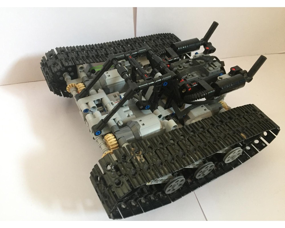 LEGO MOC-73441 Fast Ripsaw With 4 L Motors by Stinkwell Exhaust ...