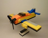 31060 Small Plane on Stand