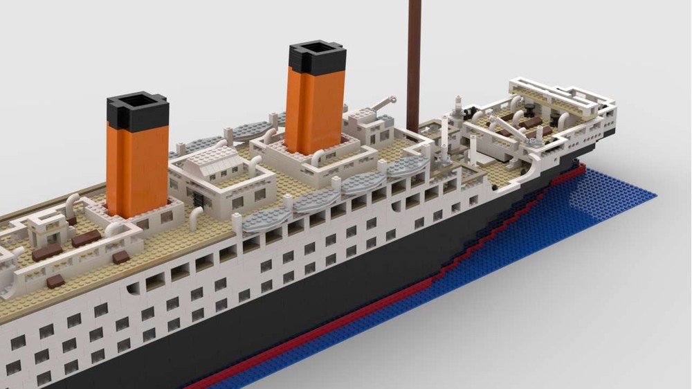 LEGO MOC RMS Titanic Large Scale Long) by jamiehall