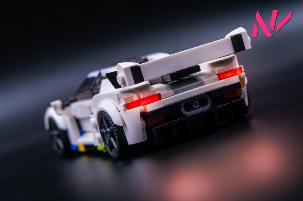 LEGO MOC-78066 Koenigsegg Jesko by NV Carmocs | Rebrickable