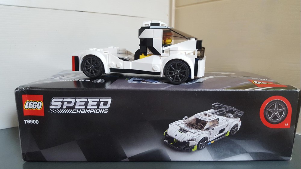 LEGO MOC-79405 Truck - Alternate build 2 Lego 76900 by n2brick