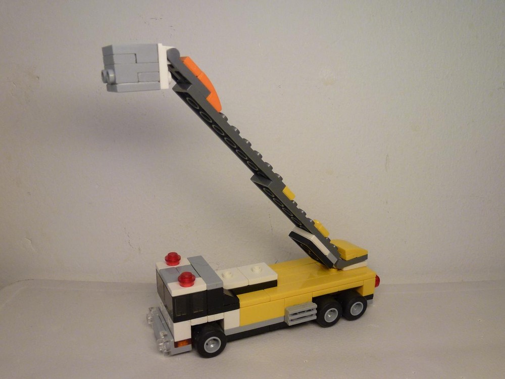 LEGO MOC 31060 Ladder Truck by perbonde | Rebrickable - Build with LEGO