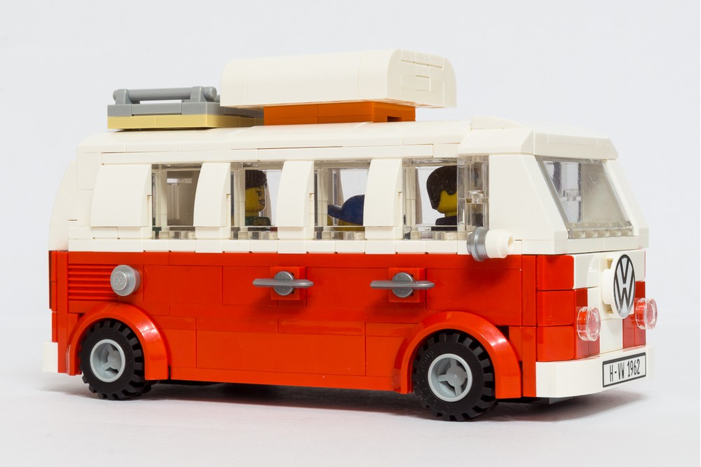 LEGO MOC Volkswagen T1 Camper Van Minifigure Scale by apparat ...