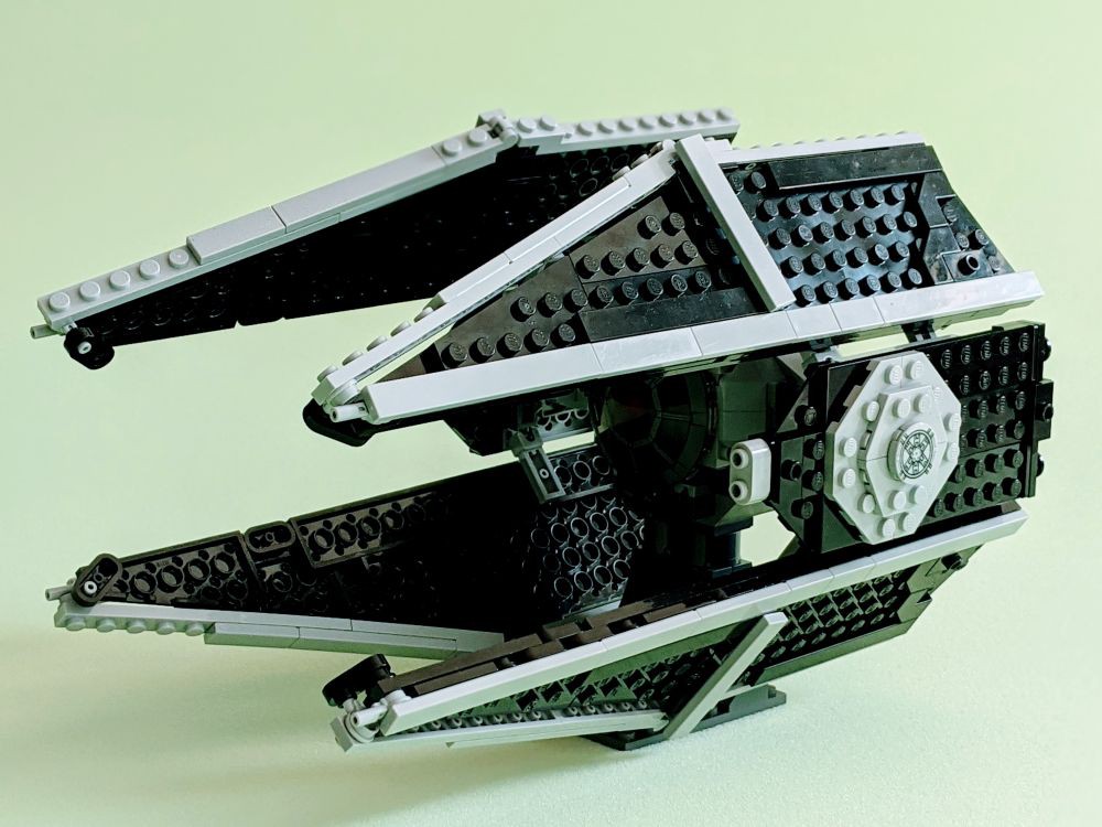 LEGO Star Wars 75300 TIE Fighter impérial 