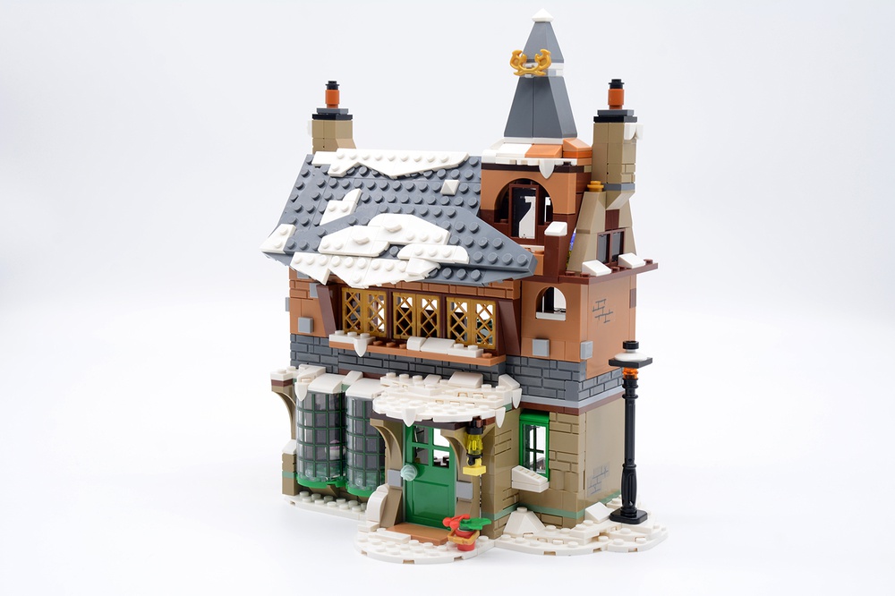 at lege negativ svær at tilfredsstille LEGO MOC Winter Village Old Inn // 76388 by Brickwood Creations |  Rebrickable - Build with LEGO