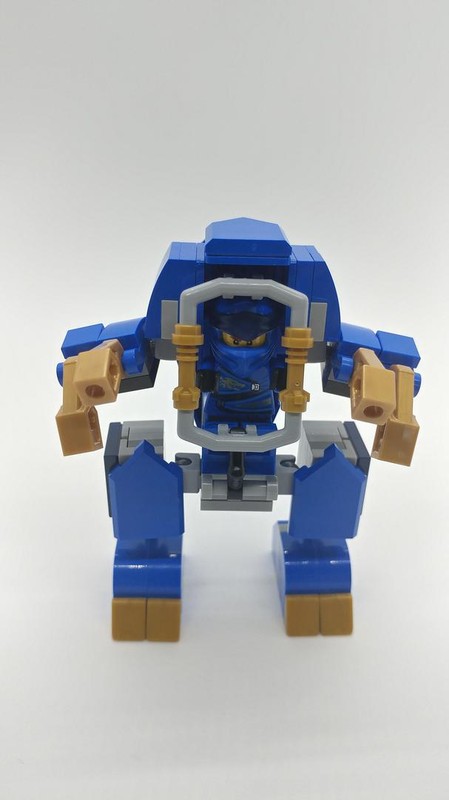 LEGO MOC Soundwave - Transformers Prime by legoguy08