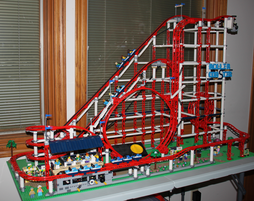 LEGO MOC UPDATED - Roller Coaster 10261 Modifications by
