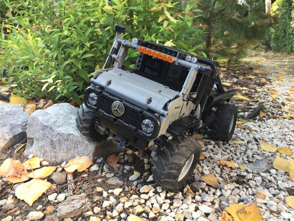 LEGO MOC 42129 C model - Unimog by gyenesvi | Rebrickable