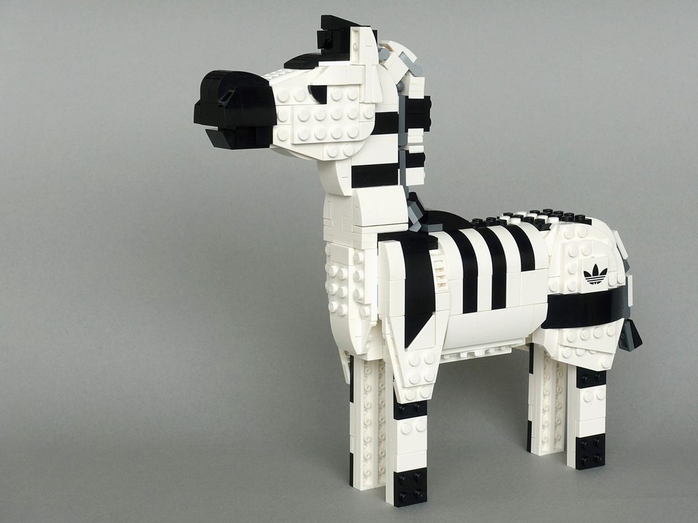 LEGO MOC 10282: Zebra Tomik | Rebrickable - with LEGO