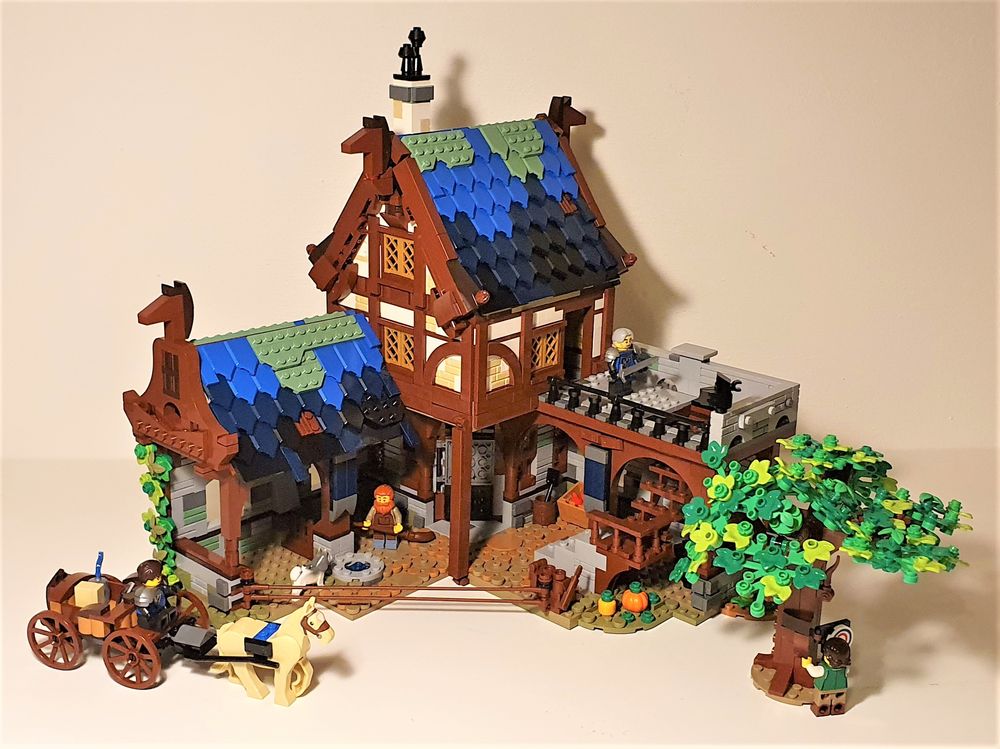 LEGO MOC Medieval Stables by Gr33tje13 | Rebrickable - with LEGO