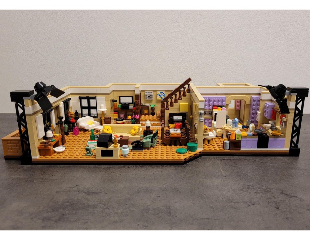 LEGO MOC-95088 King of Queens - Doug and Carrie's Home - King of
