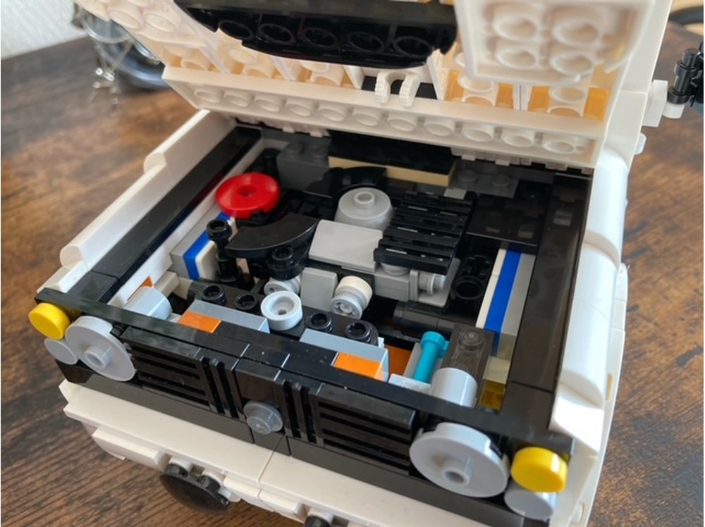 LEGO MOC-98076 Suziki Jimny by CreationCaravan (Brad Barber