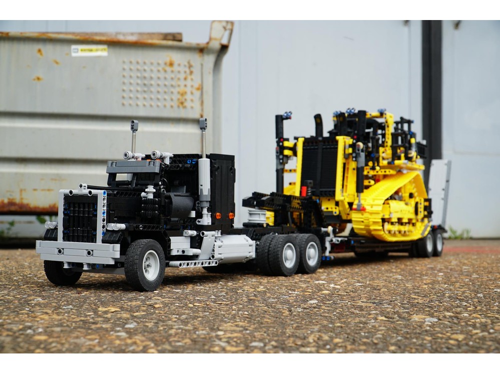 LEGO MOC Low Loader Trailer with Pneumatic Ramps and Preload-System by ...