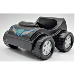 Duplo Car with Silver Wheels and Green Triangle with '3', Lightning Bolts Print