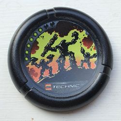 Large Figure Throwing Disk, Blaster, 6 Pips, Blaster and 2 Bots with Fire Background Print