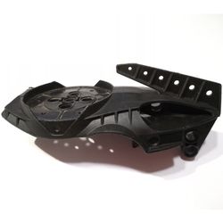 Large Figure Head Visorak with 7 Pin Holes and Axle Hole (Oohnorak)