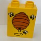 Duplo Brick 1 x 2 x 2, with Three Bees and Beehive Print