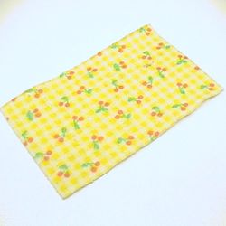 Belville, Rug / Mat 7 x 12, Checks and Cherries Print