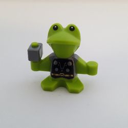 LEGO part 79710pr0001 Animal, Frog with Silver Hammer, Black Torso, Gold Belt print (Throg) in Bright Yellowish Green/ Lime