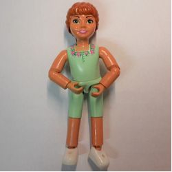 Belville Figure Articulated Elbows, Child, Female, Dark Orange Hair, Light Green Shirt and Short Pants Print (Princess Flora)
