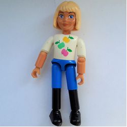 Belville Figure Articulated Elbows, Child, Female, Light Yellow Hair, Blue Legs, Black Boots, White Top with Apples Print